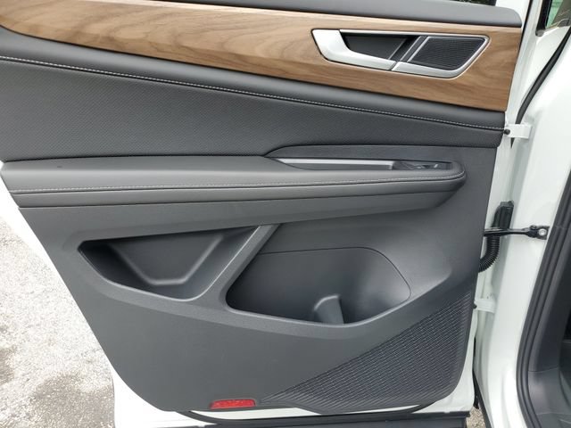 New 2026 Volkswagen Atlas SE FWD image 13