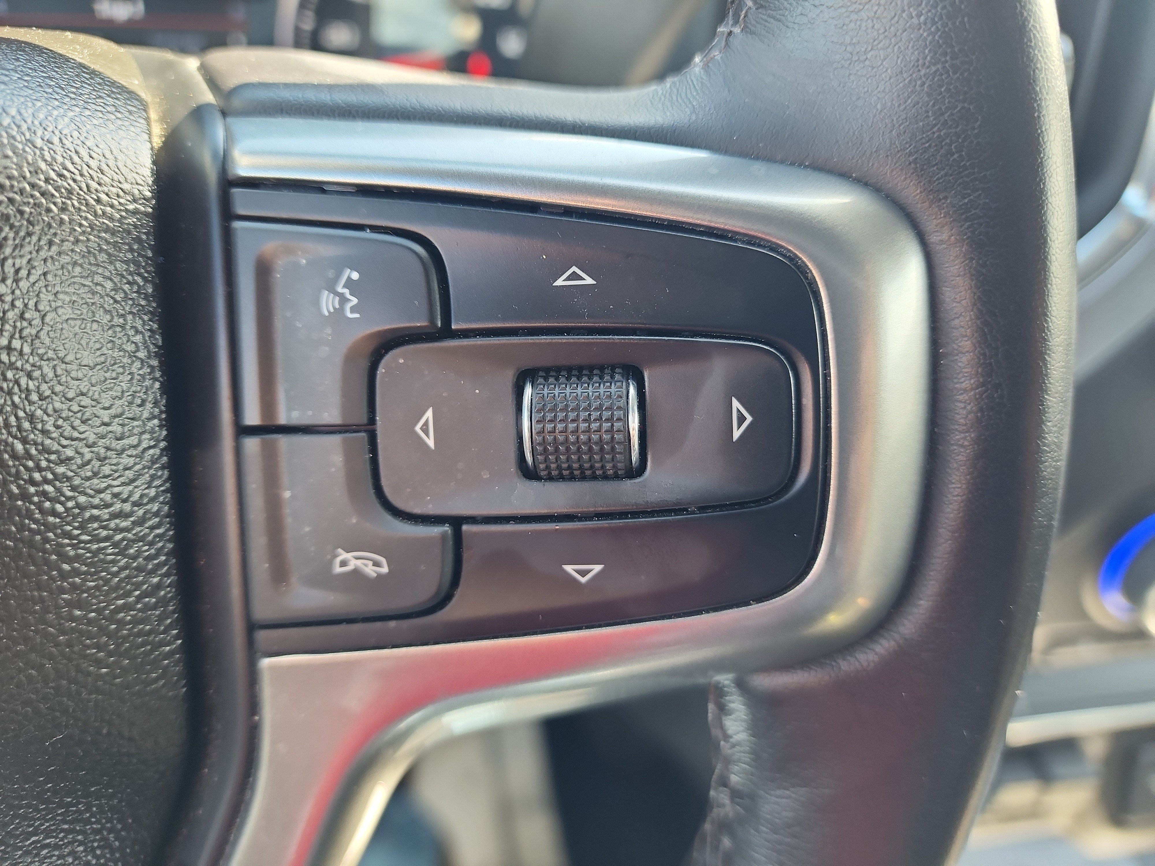 Certified 2022 Chevrolet Silverado 2500 LT w/ Convenience Package AWD/4WD image 20