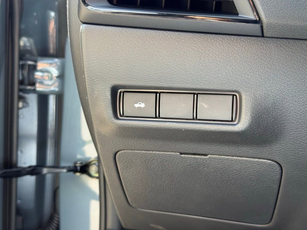 New 2026 Nissan Sentra SV image 13