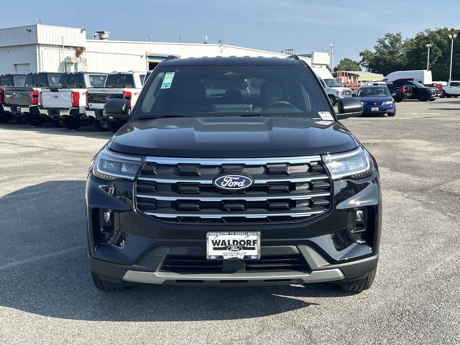 New 2027 Ford Explorer Active w/ Active Comfort Package AWD/4WD image 6