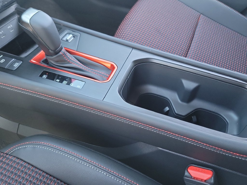 New 2026 Nissan Kicks SR FWD image 10