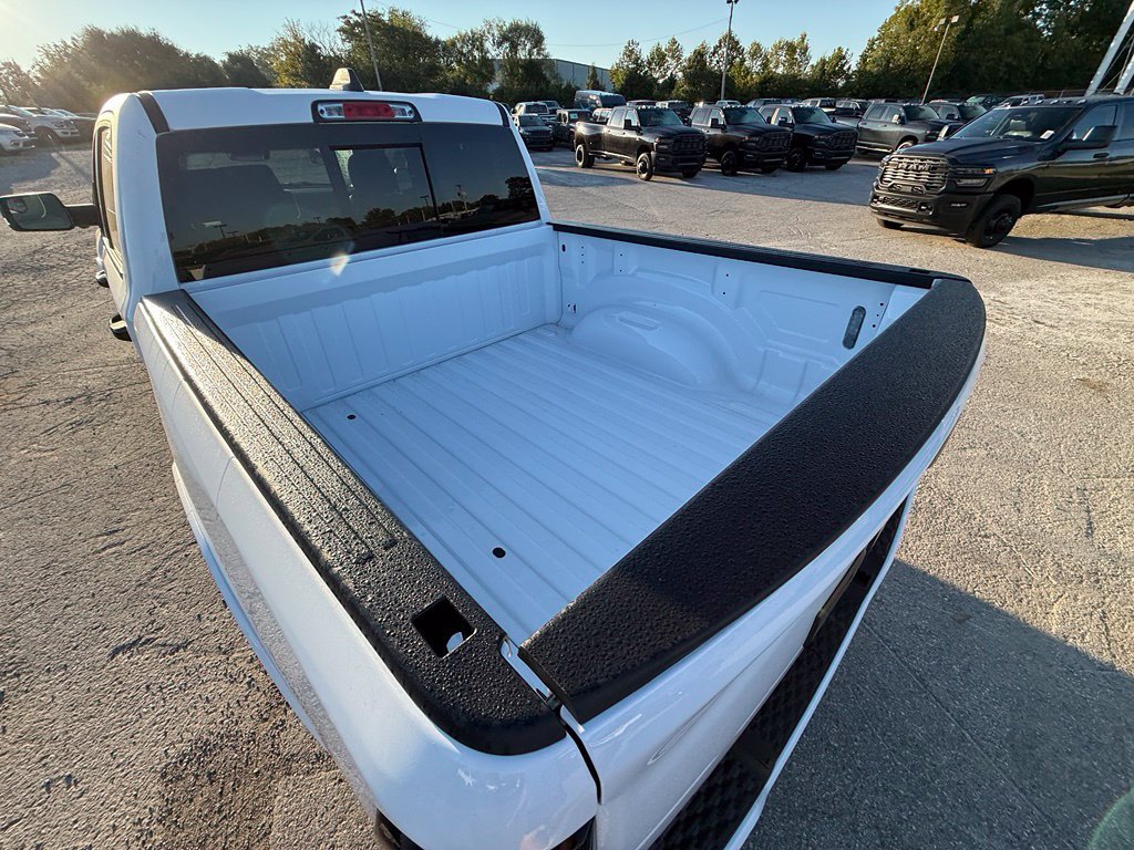 New 2026 RAM 1500 Laramie w/ Night Edition AWD/4WD image 8