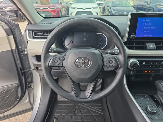Used 2024 Toyota RAV4 XLE w/ Convenience Package image 16