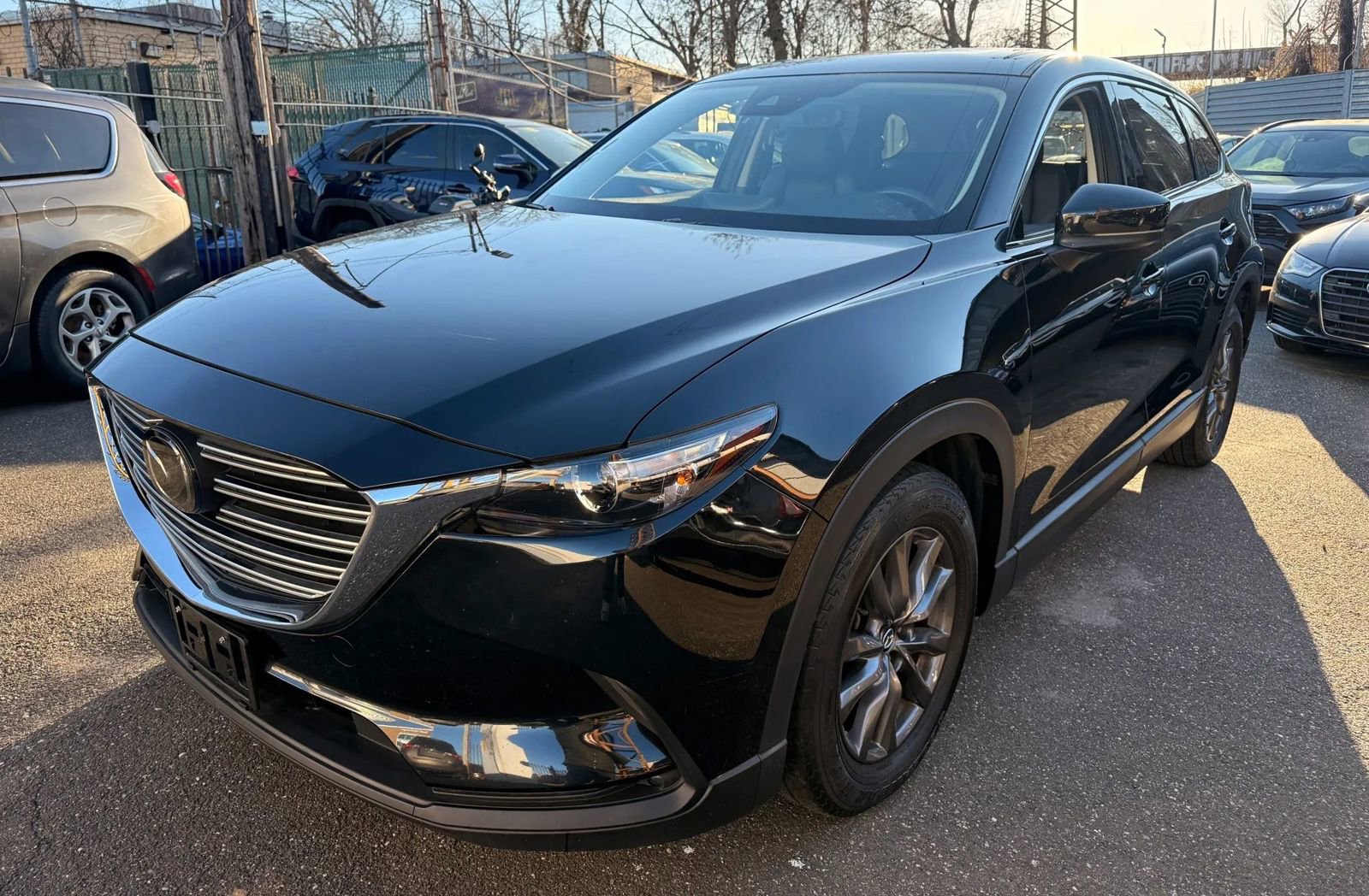 Used 2023 MAZDA CX-9 Touring image 1