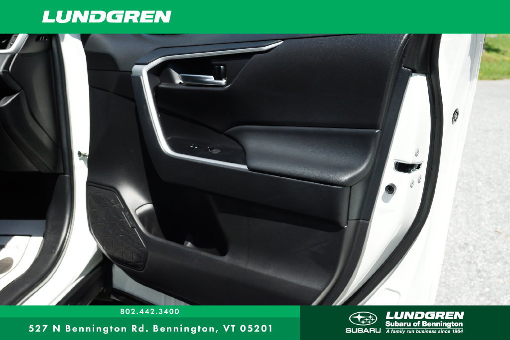 Used 2024 Toyota RAV4 XLE w/ Weather Package AWD/4WD image 9