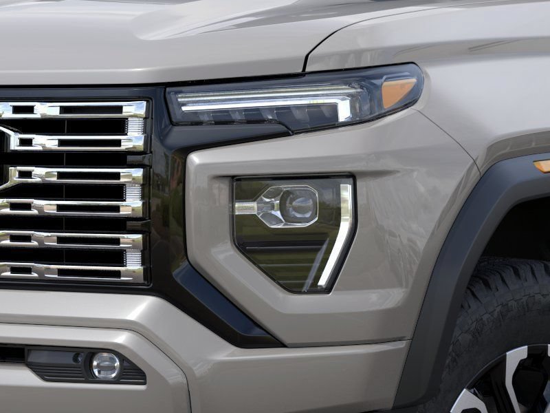 New 2026 GMC Canyon Denali w/ LPO, Black Badging Package AWD/4WD image 10