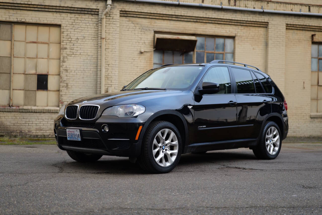 Used 2011 BMW X5 xDrive35i AWD/4WD image 2