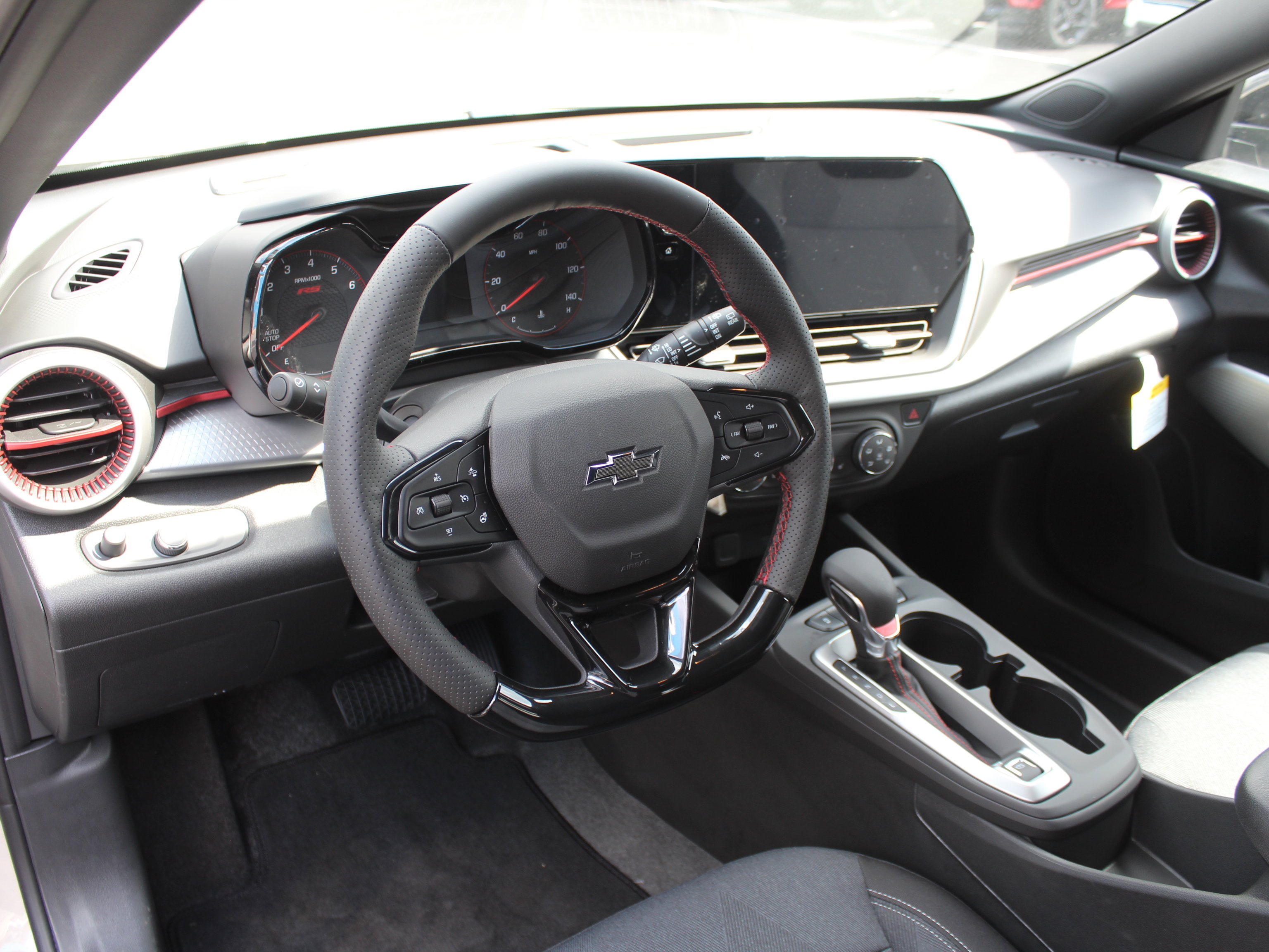 New 2026 Chevrolet Trax RS image 10