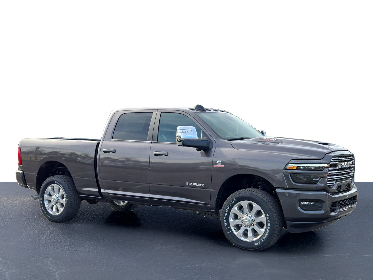New 2026 RAM 2500 Laramie w/ Sport Appearance Package AWD/4WD image 5