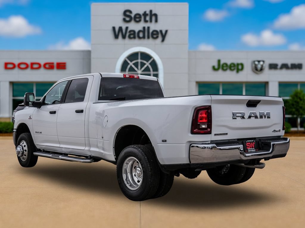 New 2026 RAM 3500 Big Horn AWD/4WD image 5