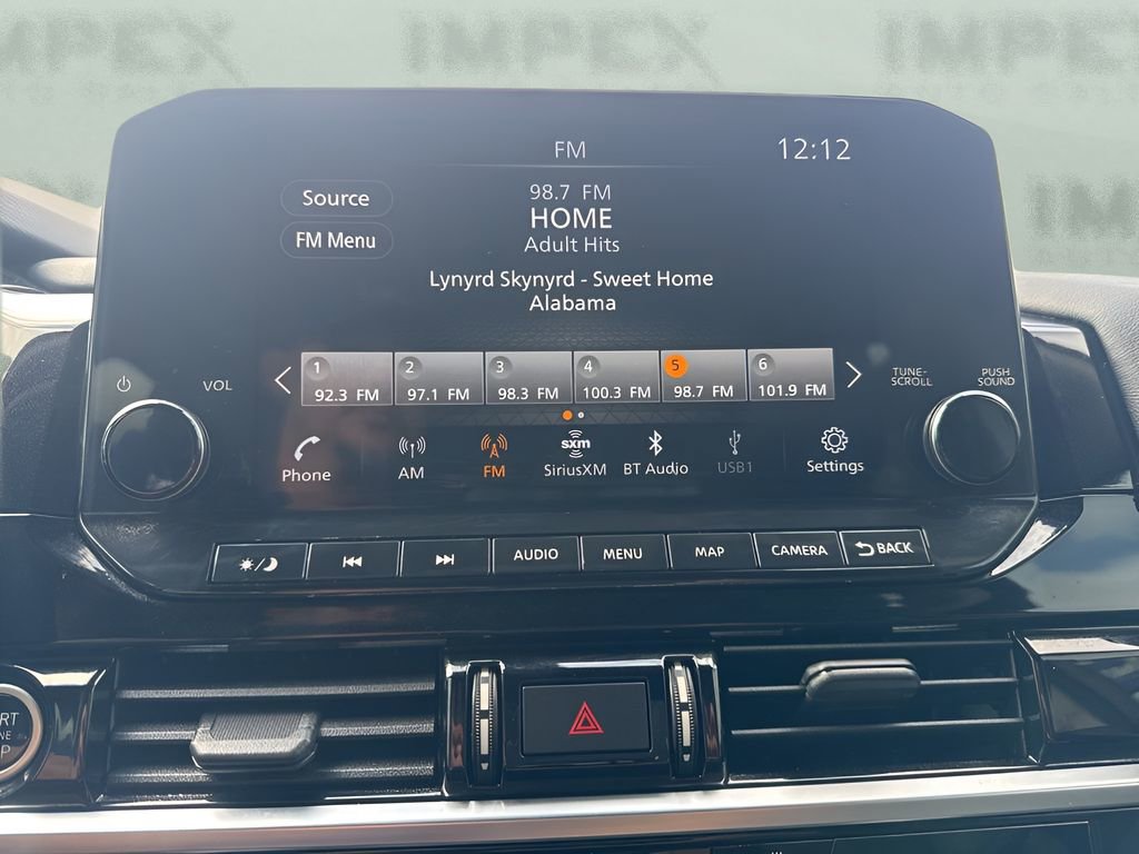 Used 2023 Nissan Pathfinder Platinum w/ Cargo Package AWD/4WD image 19