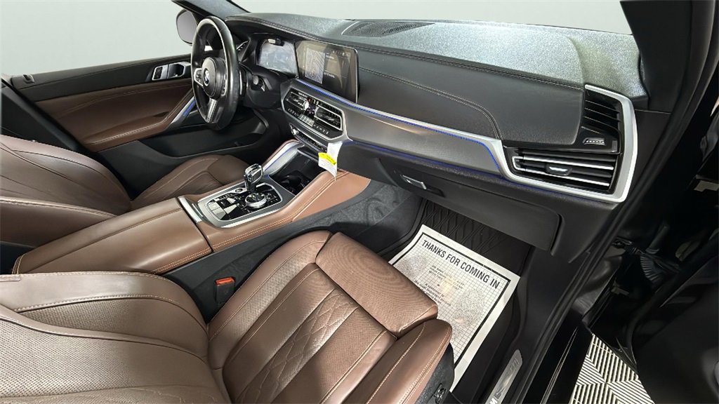 Used 2022 BMW X6 xDrive40i w/ Executive Package image 52