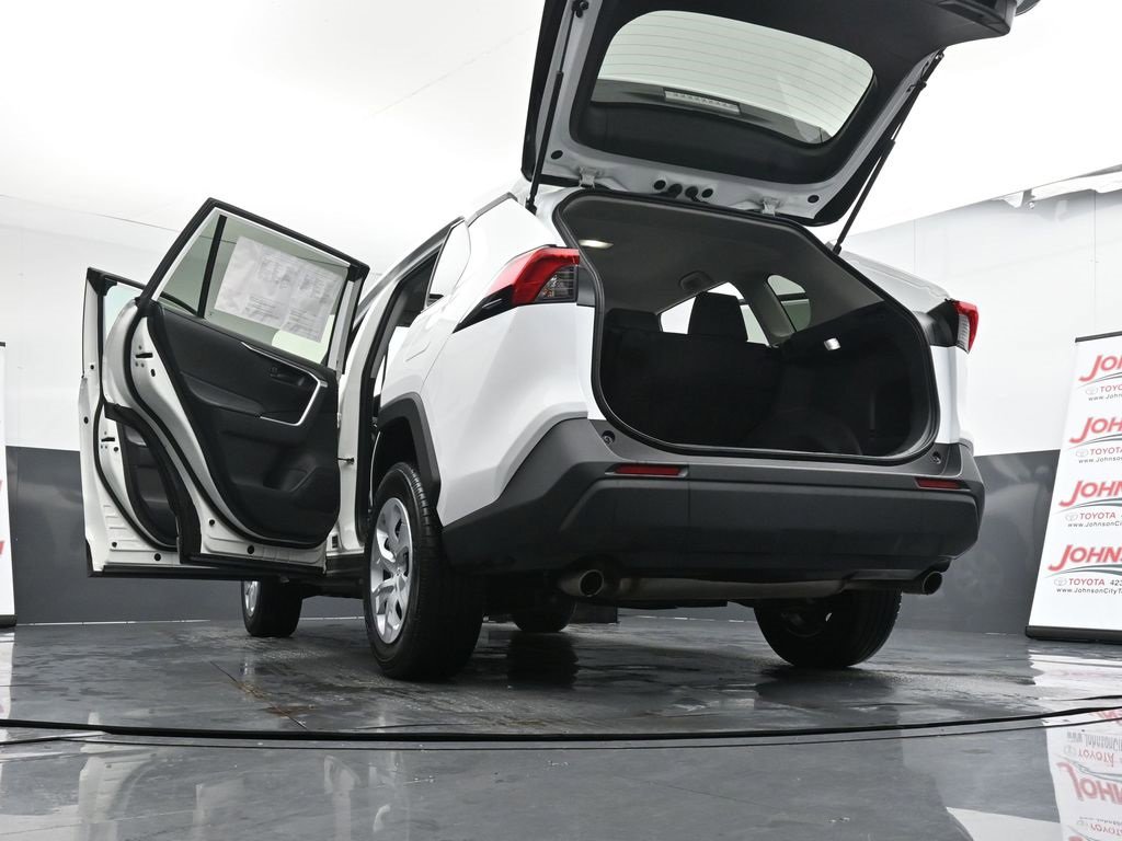 Used 2023 Toyota RAV4 LE image 30