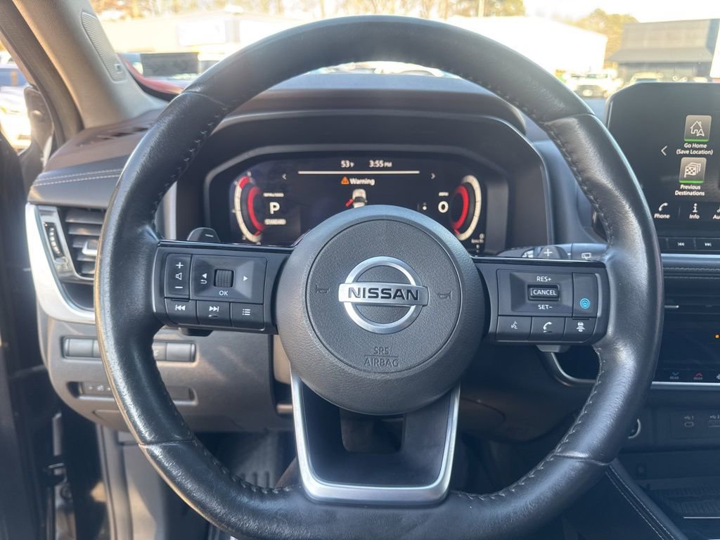 Used 2021 Nissan Rogue Platinum image 49