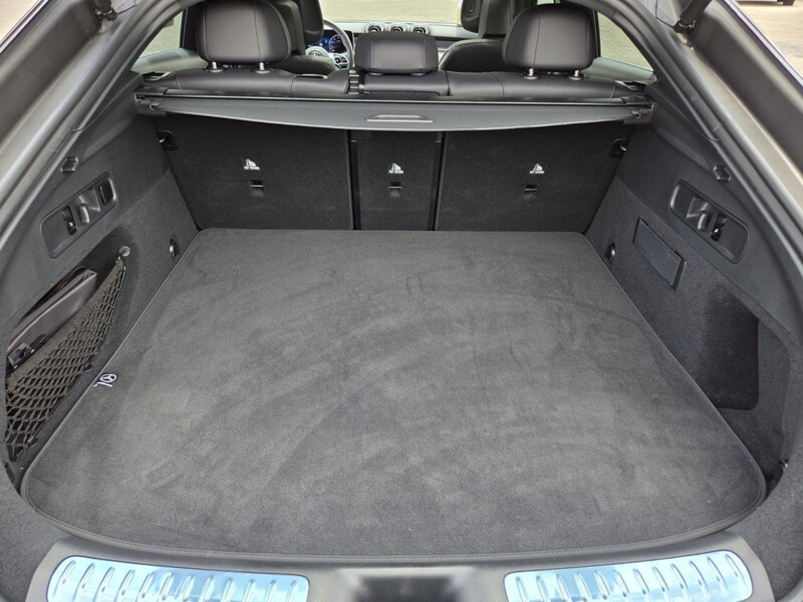 Certified 2025 Mercedes-Benz GLC 300 4MATIC image 17