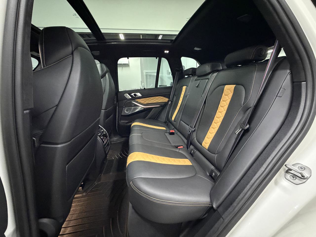 Used 2023 BMW X5 M w/ Competition Package AWD/4WD image 13