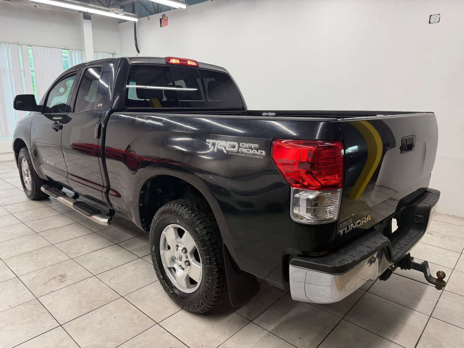 Used 2011 Toyota Tundra 2WD Double Cab w/ TRD Off-Road Pkg image 7