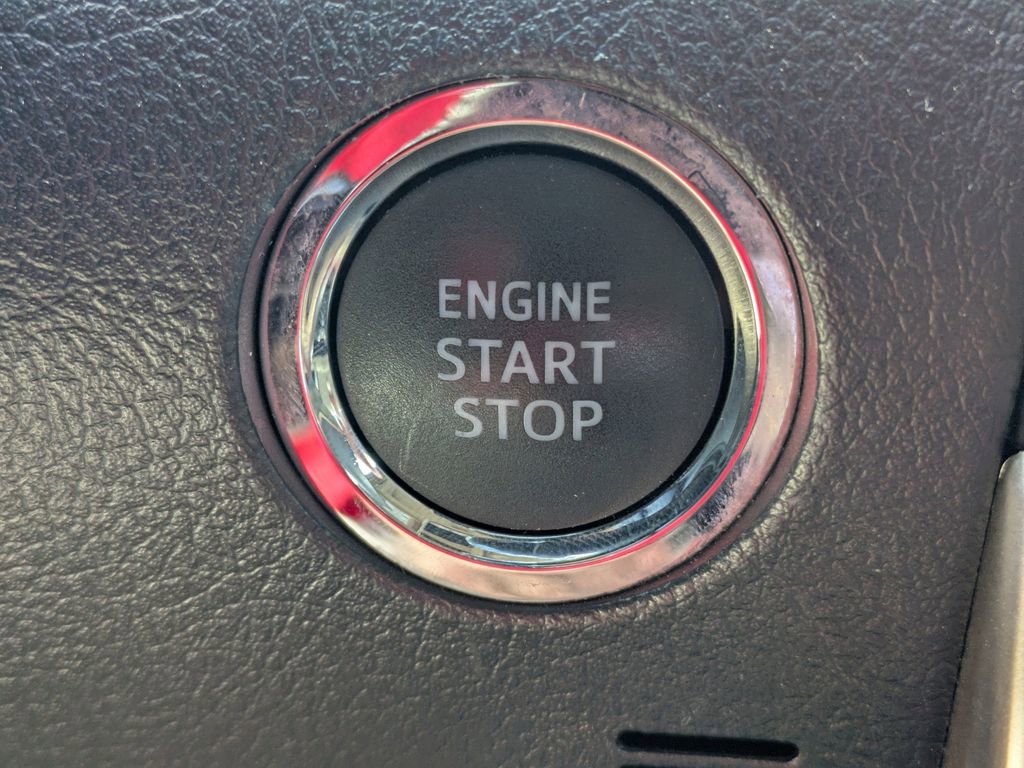 Used 2023 Toyota 4Runner Limited image 31