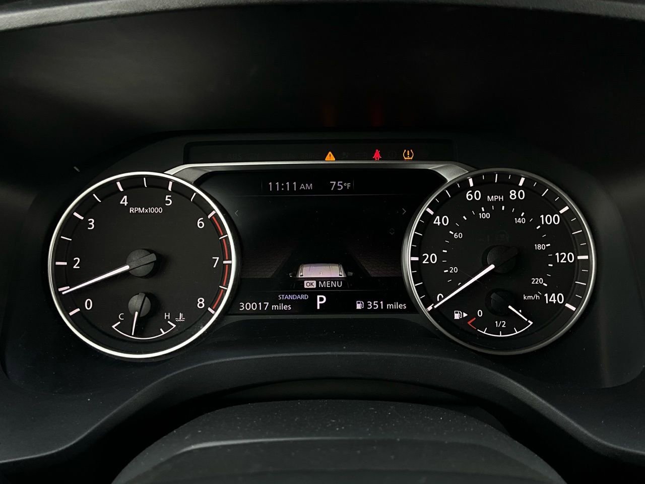 Used 2025 Nissan Rogue SV image 37