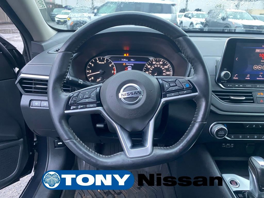 Used 2019 Nissan Altima 2.5 SV FWD image 14