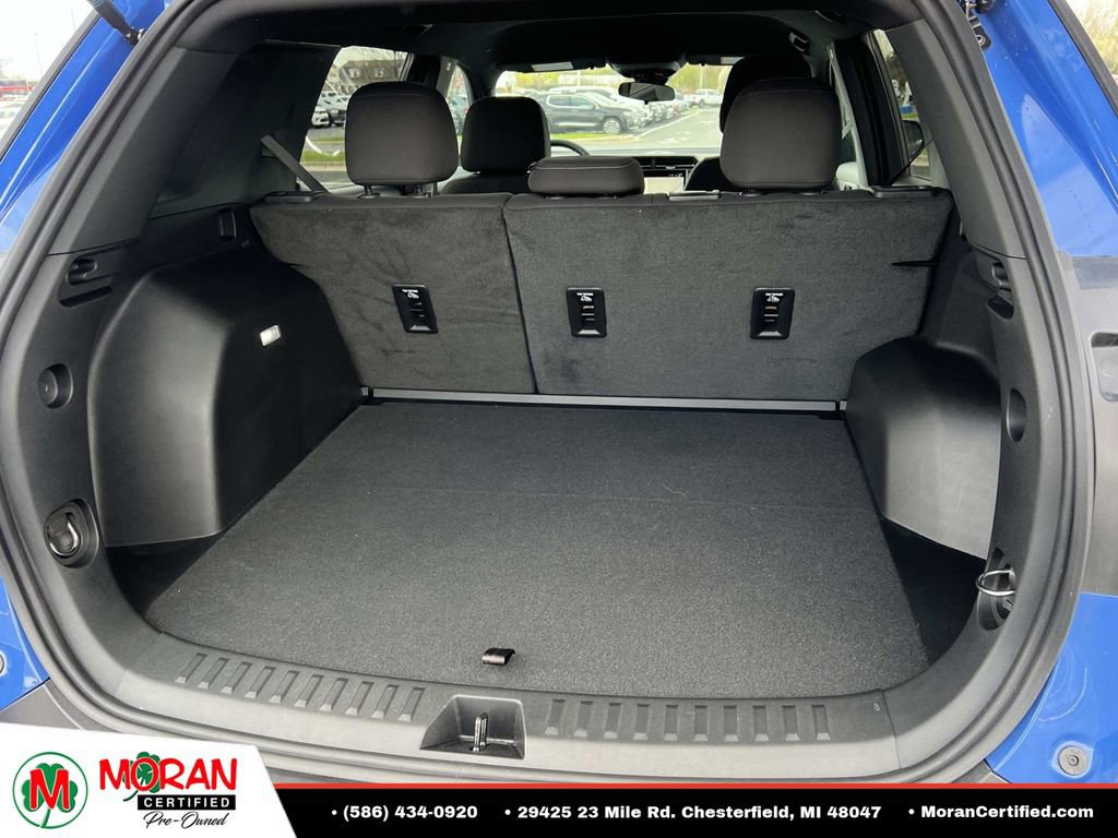Used 2025 GMC Terrain Elevation AWD/4WD image 11