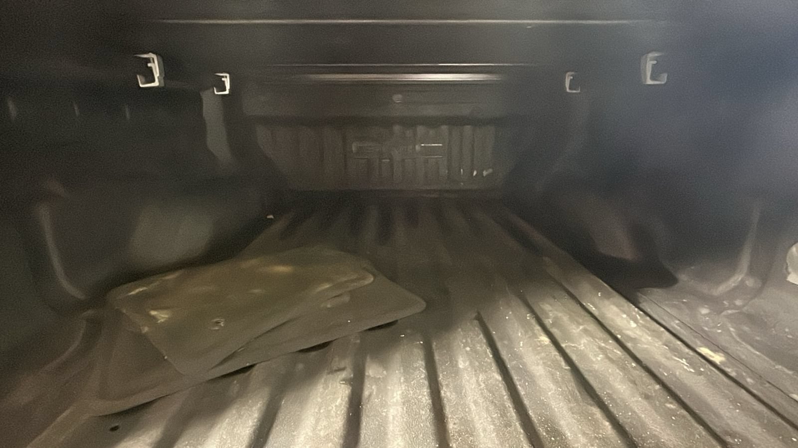 Used 2023 GMC Canyon AT4 AWD/4WD image 32