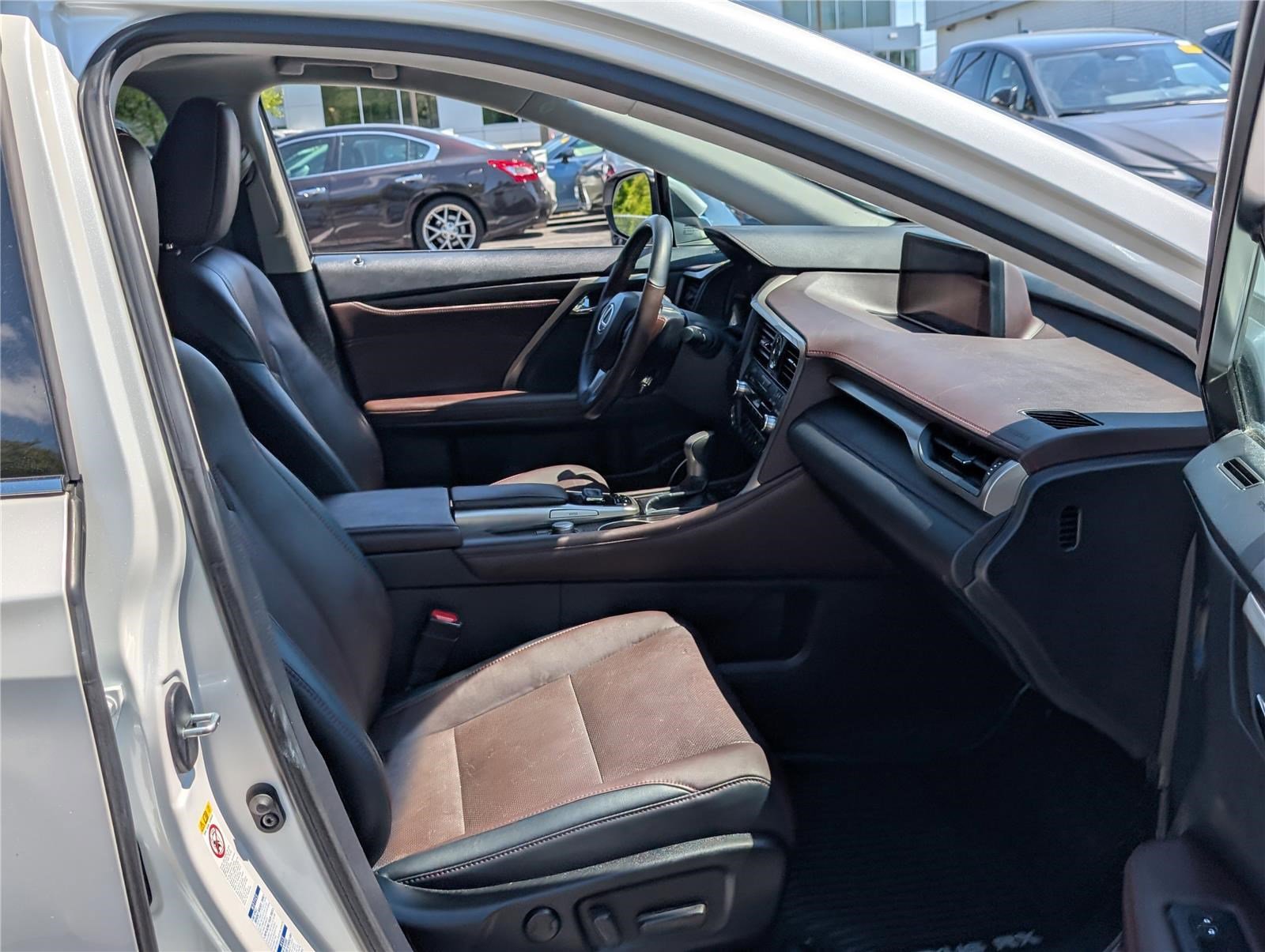 Used 2019 Lexus RX 350 AWD w/ Navigation Package image 10