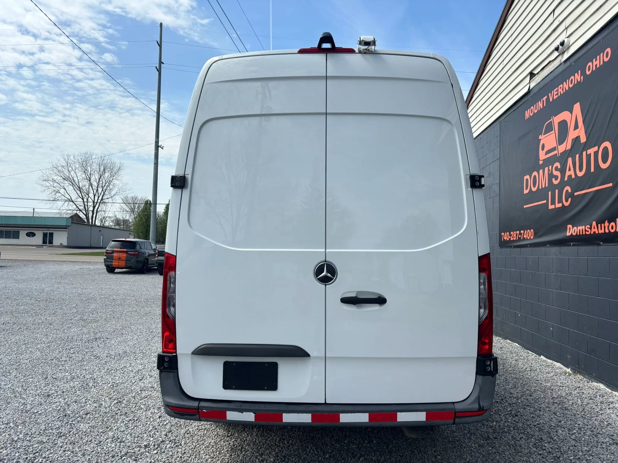 Used 2020 Mercedes-Benz Sprinter 2500 image 4