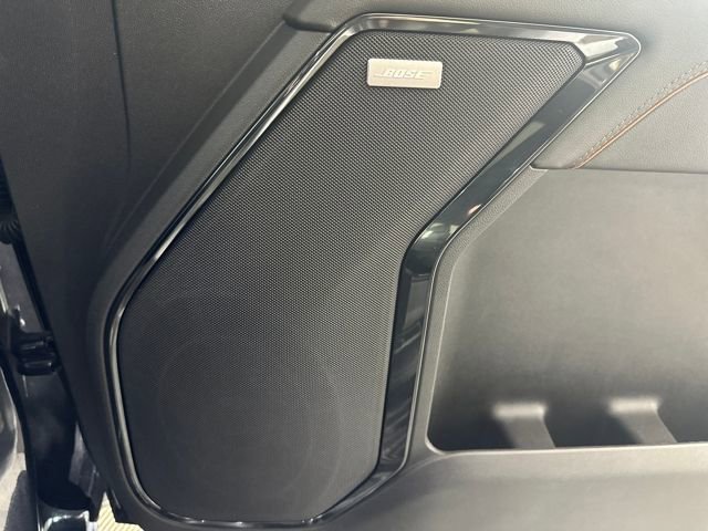 Used 2024 GMC Sierra 2500 AT4 w/ Technology Package image 28