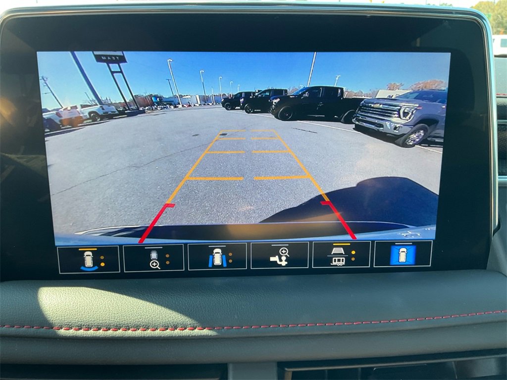 Used 2021 Chevrolet Tahoe RST w/ Luxury Package image 18