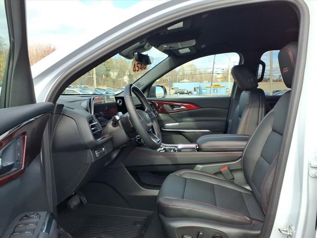 New 2026 Chevrolet Traverse Z71 w/ Enhanced Driving Package image 9