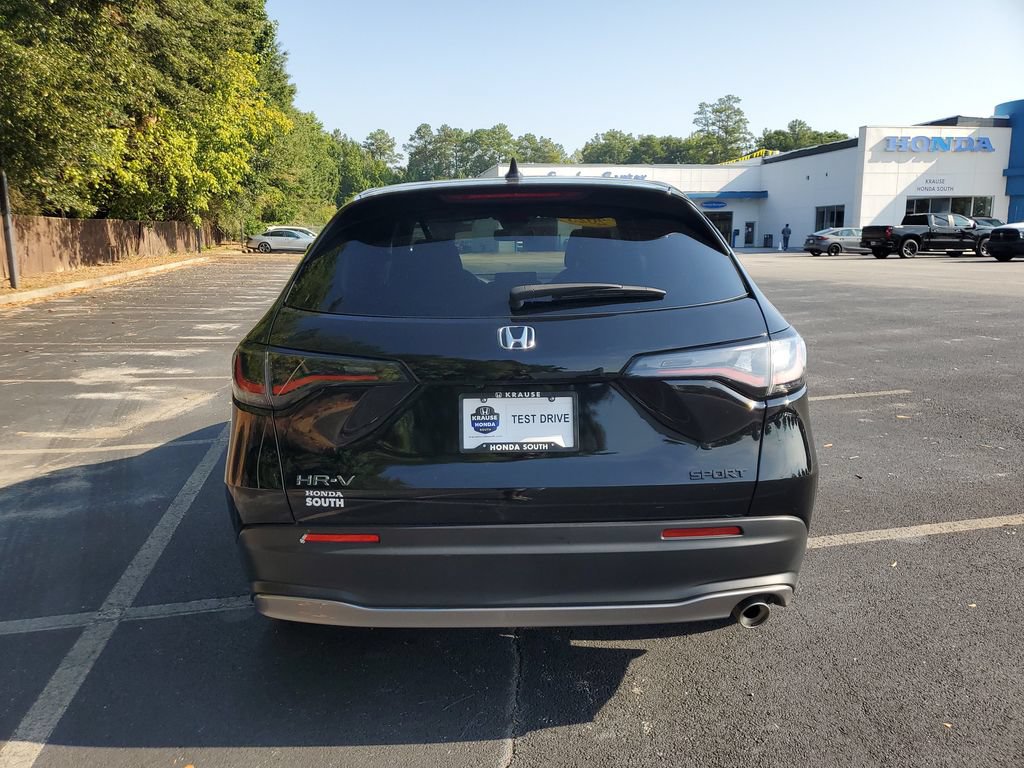 Certified 2025 Honda HR-V Sport image 6