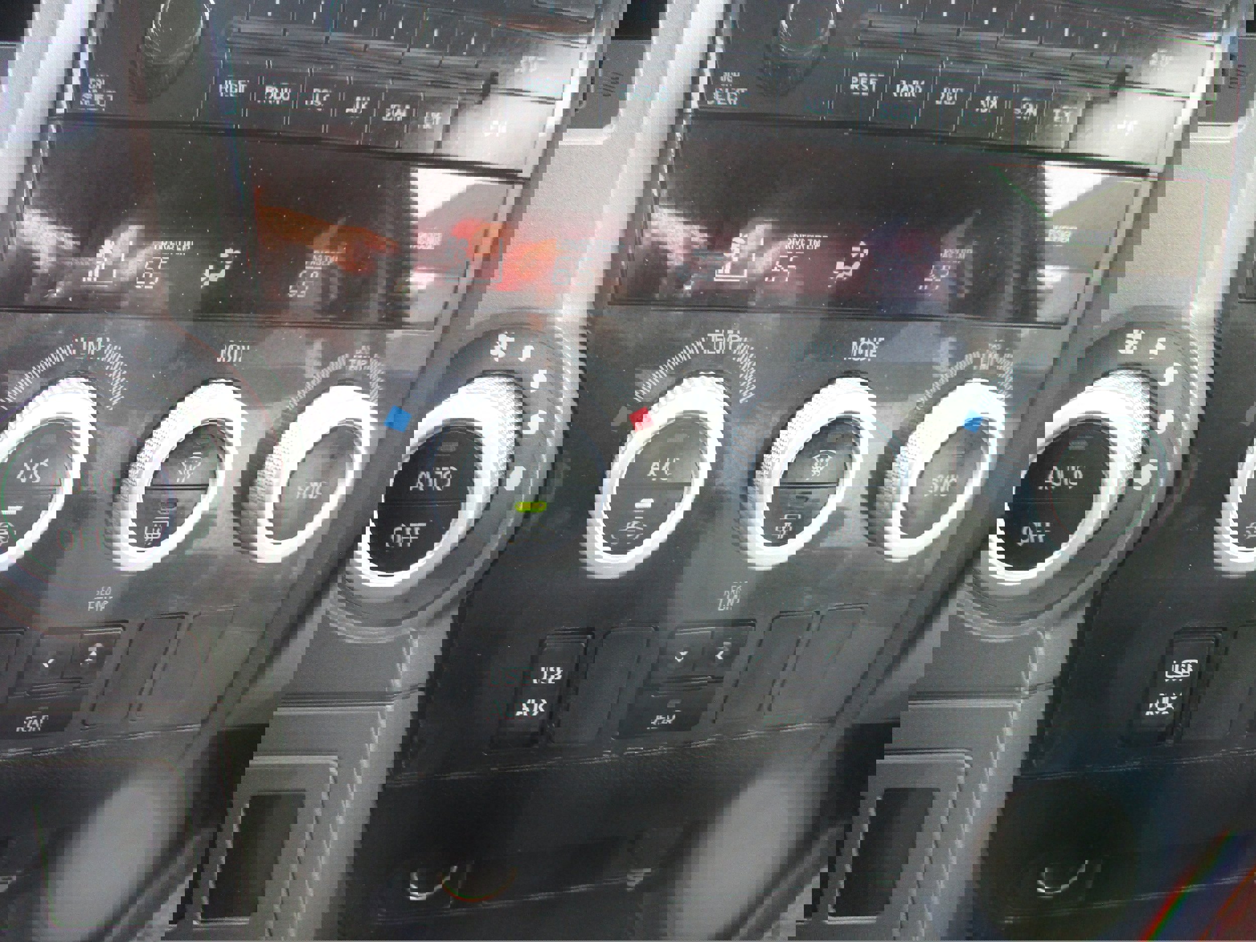 Used 2013 Toyota Sequoia SR5 image 14