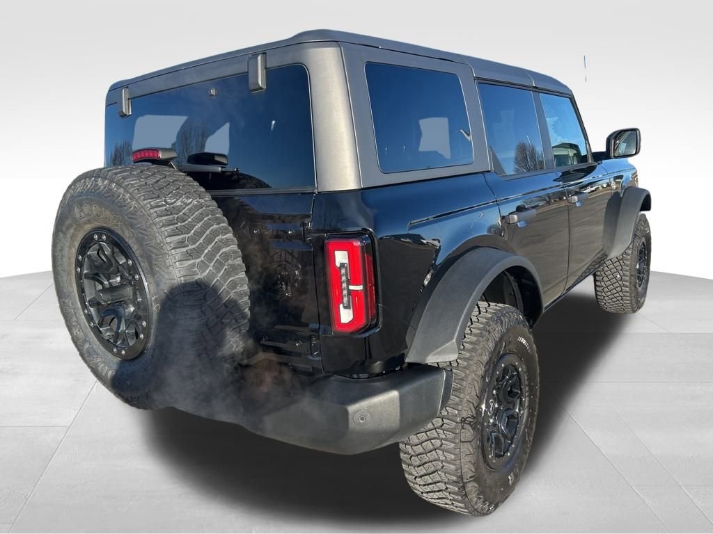 Used 2023 Ford Bronco Wildtrak image 8