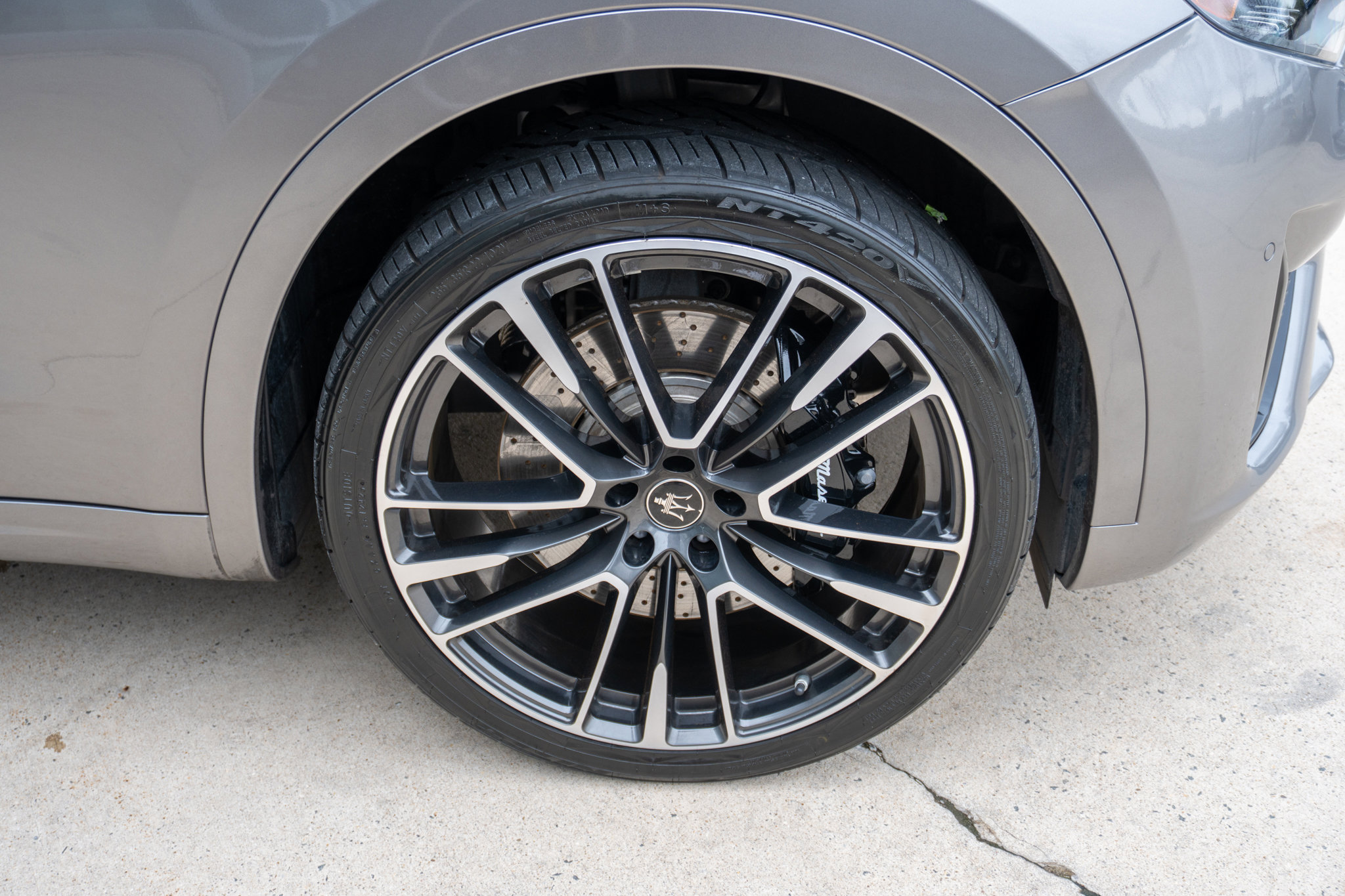 Used 2022 Maserati Levante Modena S image 43