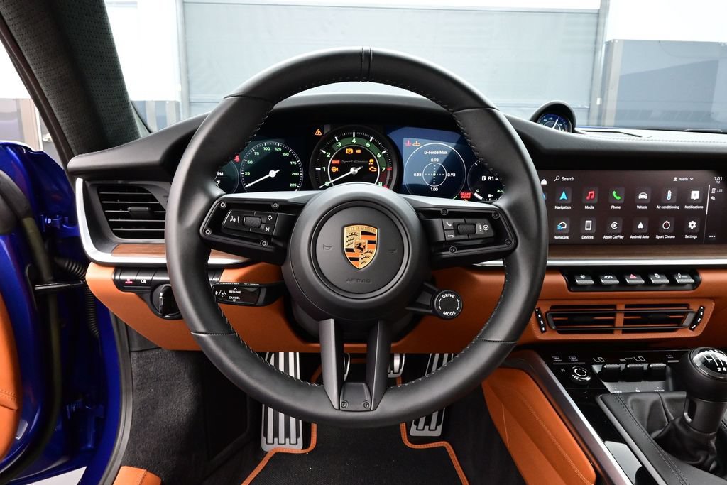 Used 2023 Porsche 911 Sport Classic RWD image 8