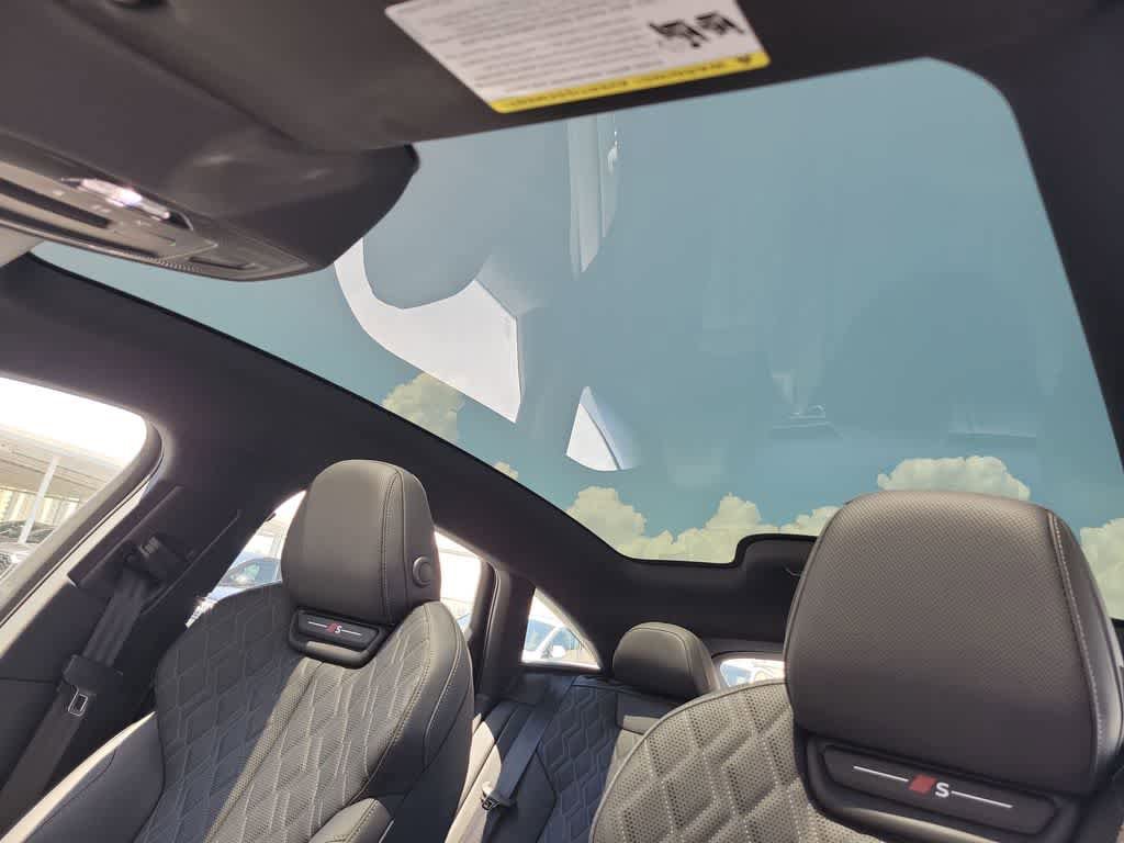 New 2025 Audi S6 e-tron Premium Plus AWD/4WD image 18