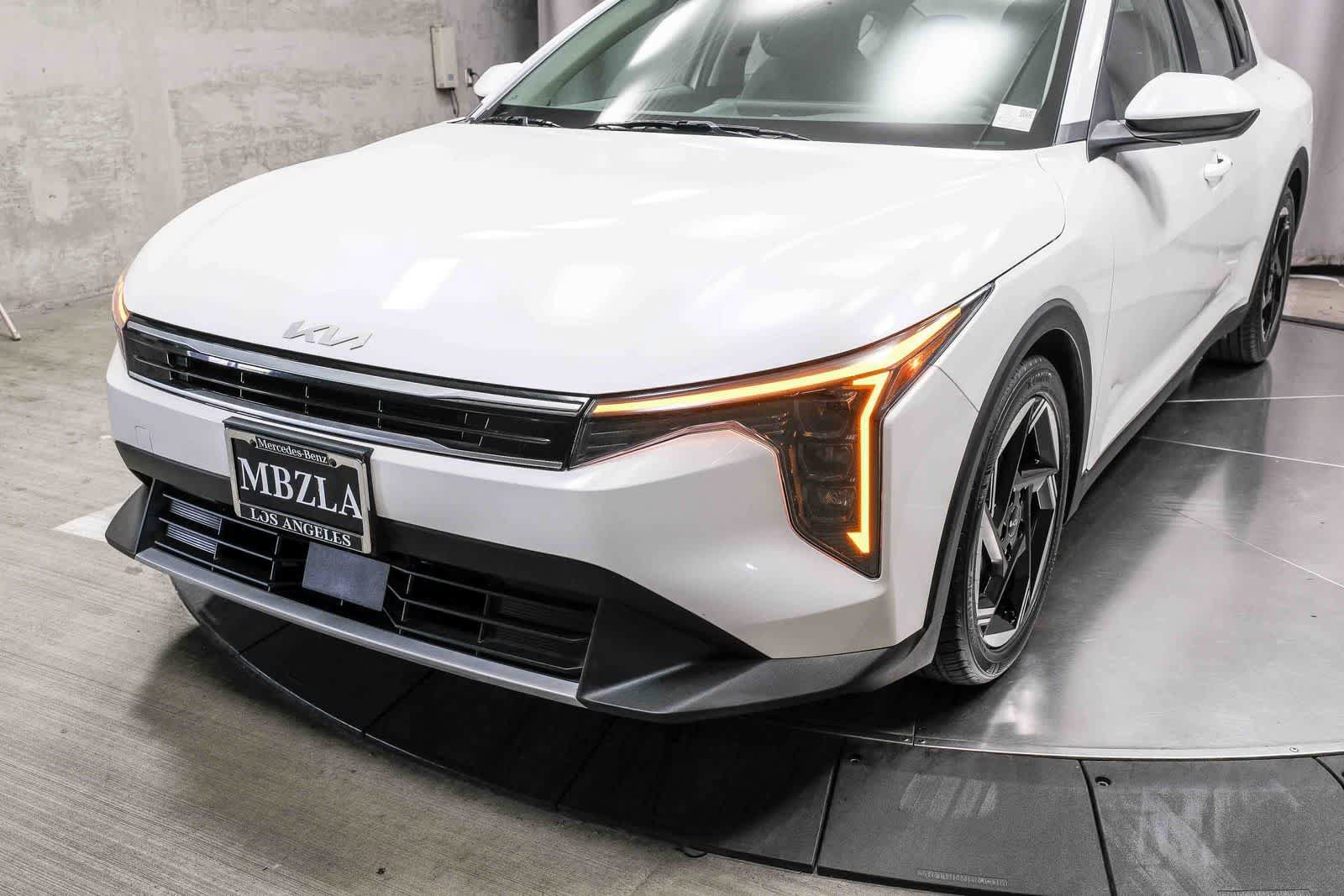 Used 2025 Kia K4 EX FWD image 12