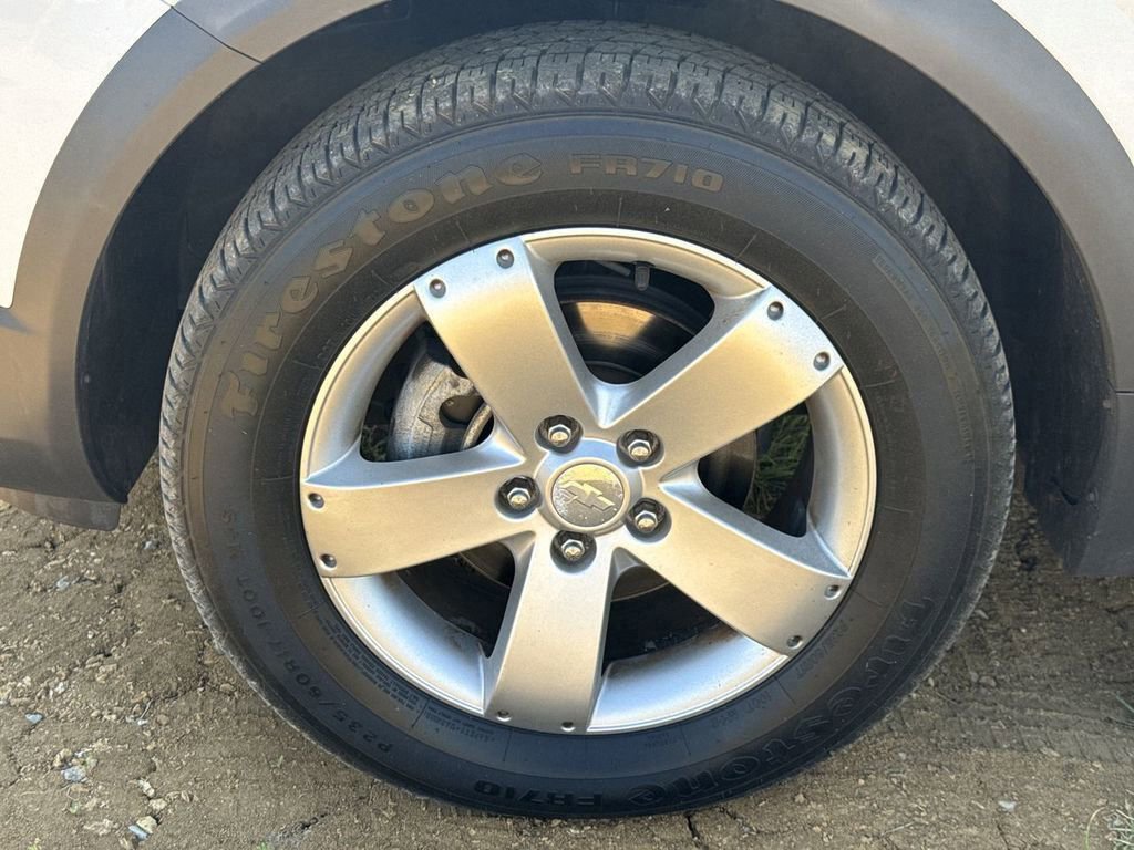 Used 2012 Chevrolet Captiva Sport LS FWD image 10