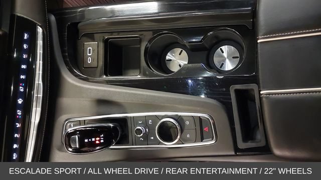 Used 2023 Cadillac Escalade Sport AWD/4WD image 33
