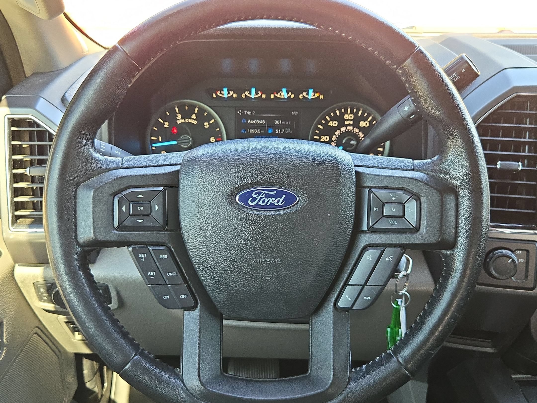 Used 2018 Ford F150 XLT w/ Equipment Group 302A Luxury RWD image 20