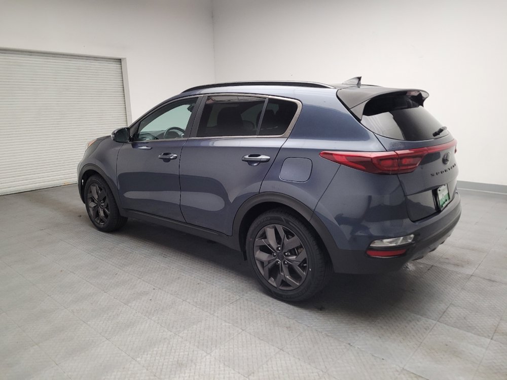 Used 2022 Kia Sportage Nightfall Edition FWD image 3