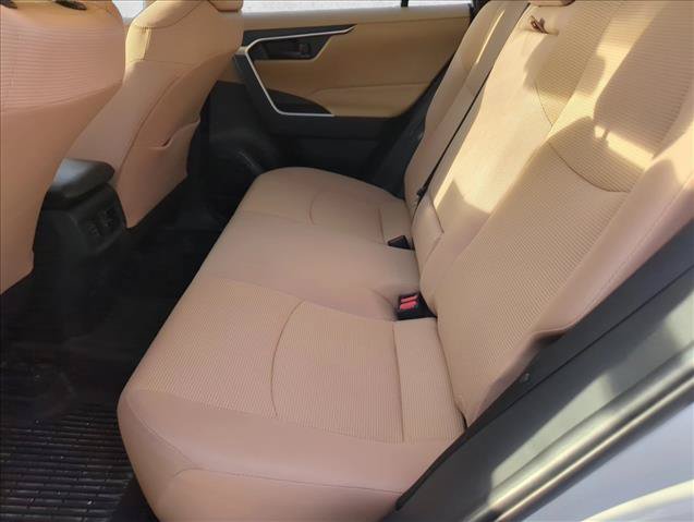 Certified 2024 Toyota RAV4 LE FWD image 10