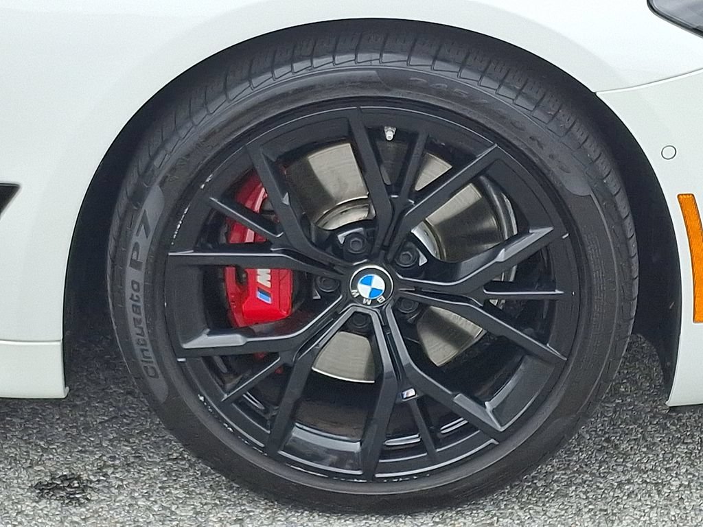 Used 2023 BMW 530i xDrive w/ M Sport Package AWD/4WD image 8
