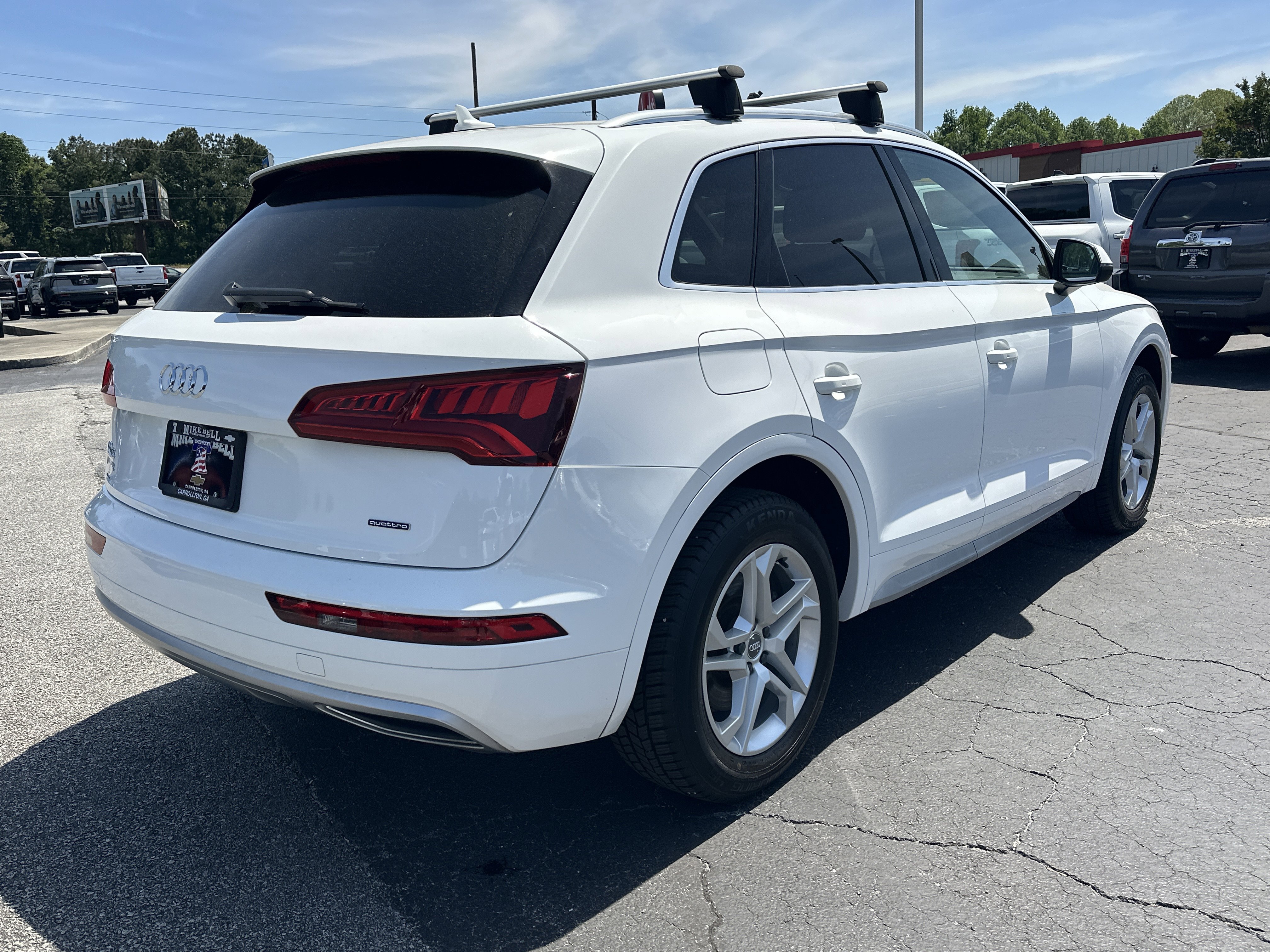 Used 2019 Audi Q5 2.0T Premium w/ Convenience Package image 8