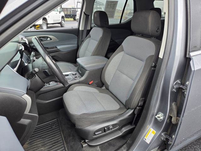 Used 2020 Chevrolet Traverse LT image 9