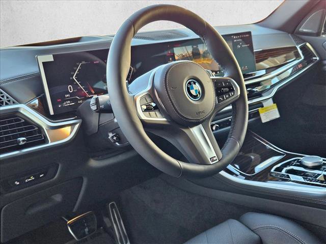 New 2026 BMW X5 xDrive50e w/ M Sport Package image 3