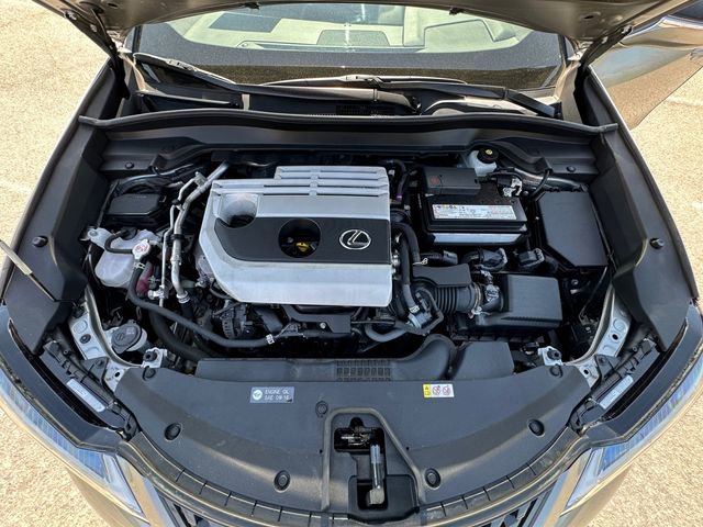 Used 2022 Lexus UX 200 w/ Accessory Package (Z1) image 30