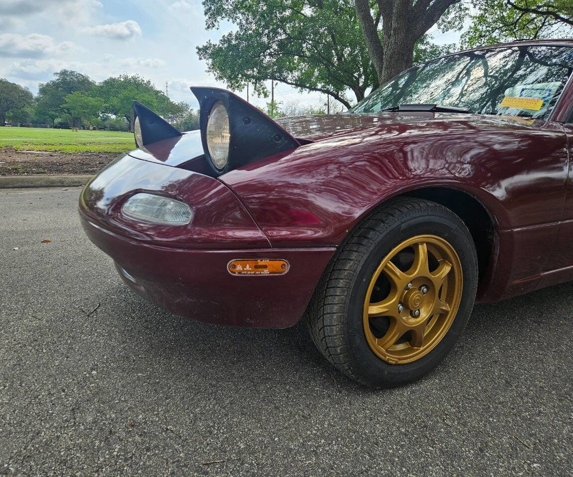 Used 1994 MAZDA MX-5 Miata image 12