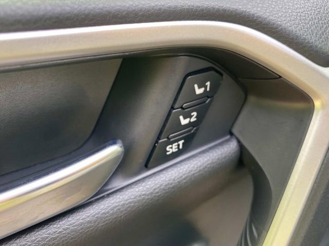 Used 2024 Toyota RAV4 Limited w/ Advanced Technology Package AWD/4WD image 14